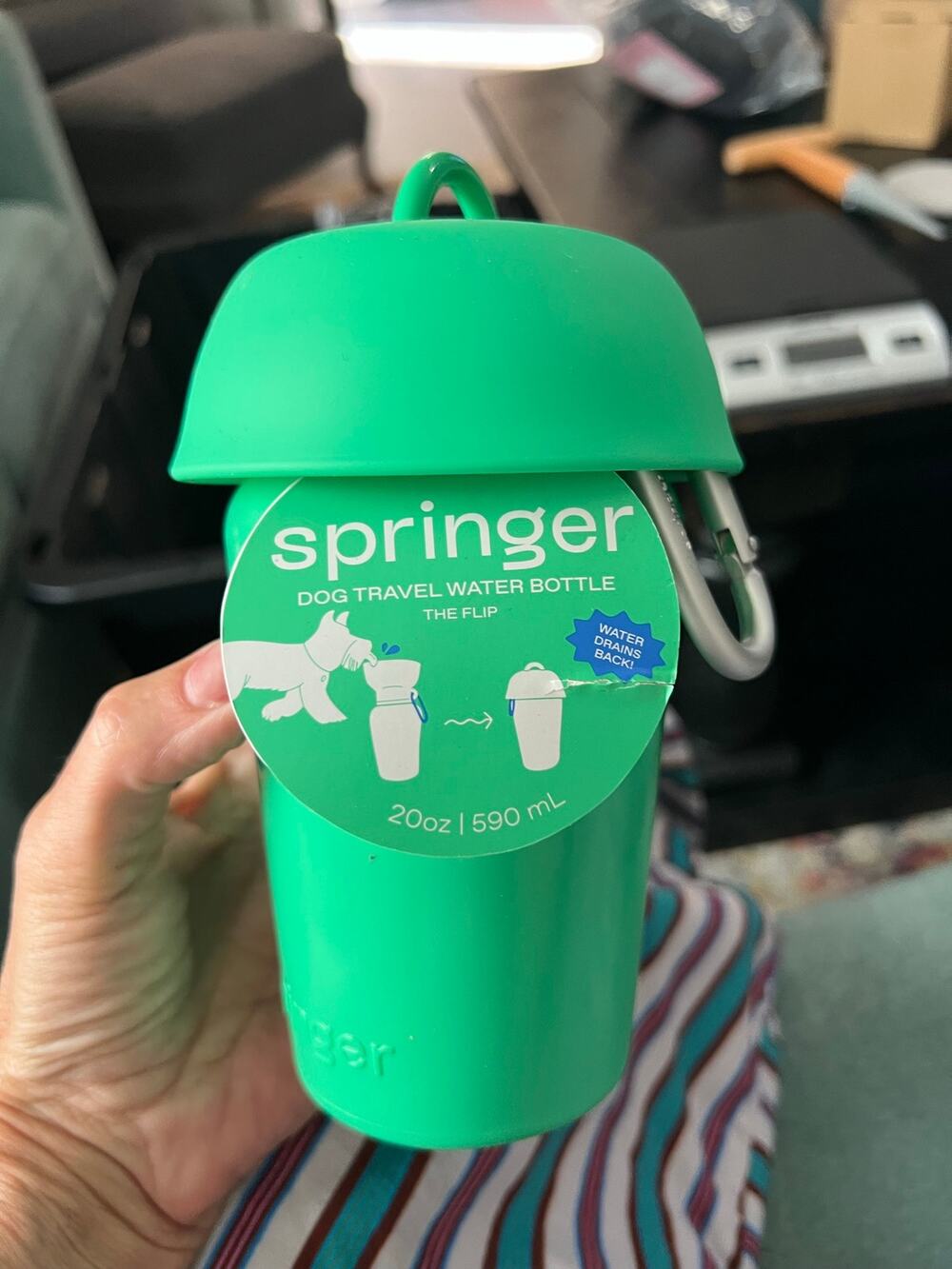 Springer "The Flip" Dog Travel Water Bottle (New with Tags - 20oz Green)